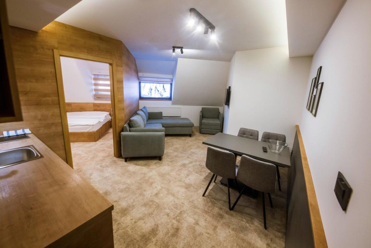 Apartments Suncani Vrhovi コパオニク エクステリア 写真