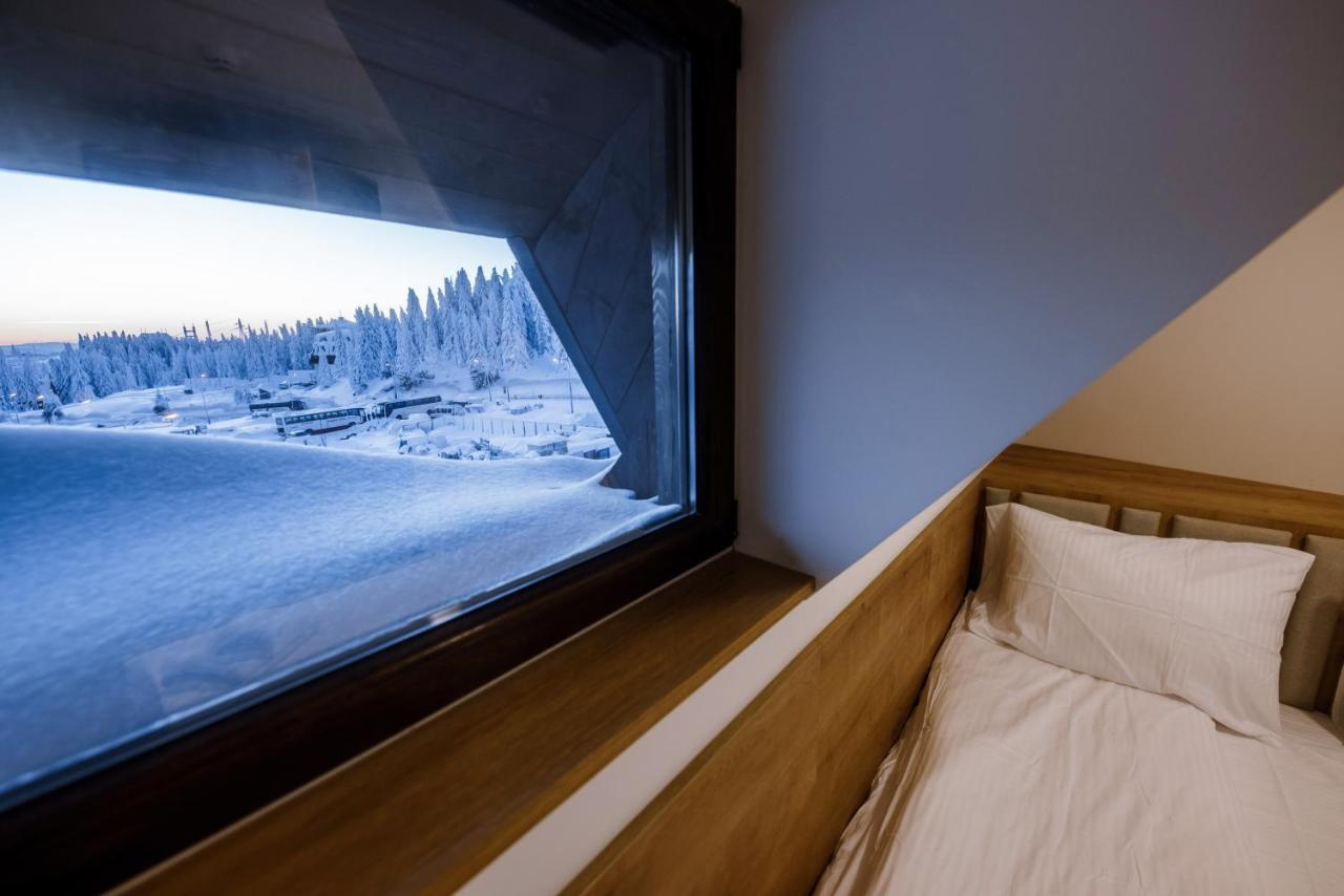 Apartments Suncani Vrhovi コパオニク エクステリア 写真