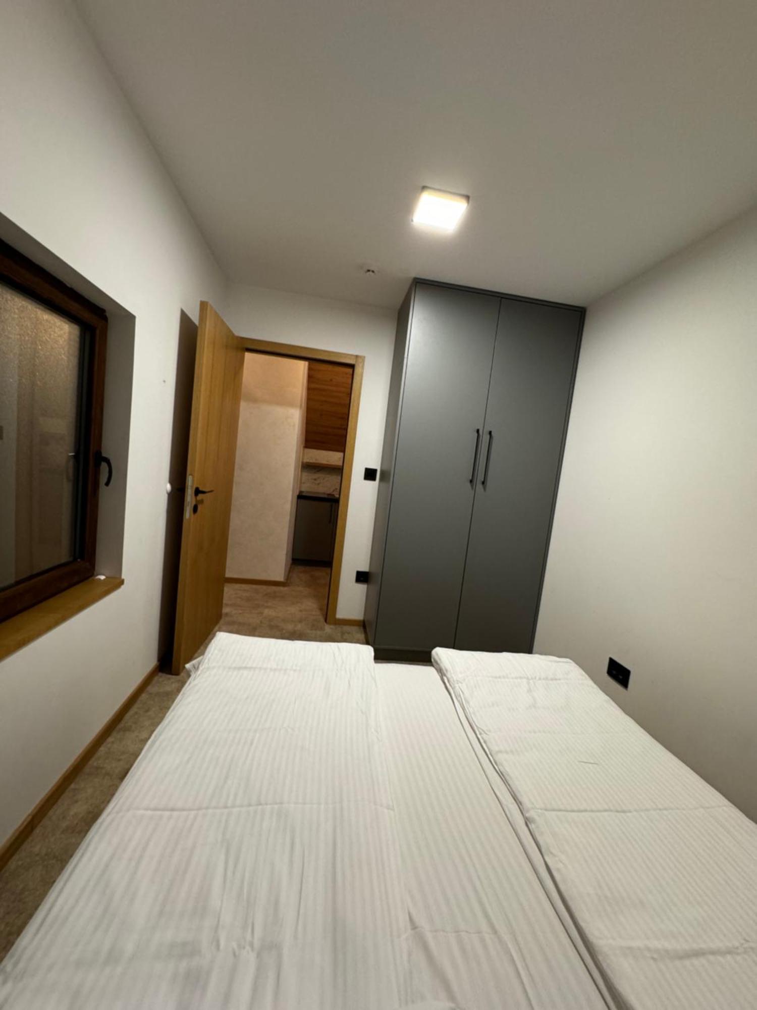 Apartments Suncani Vrhovi コパオニク エクステリア 写真