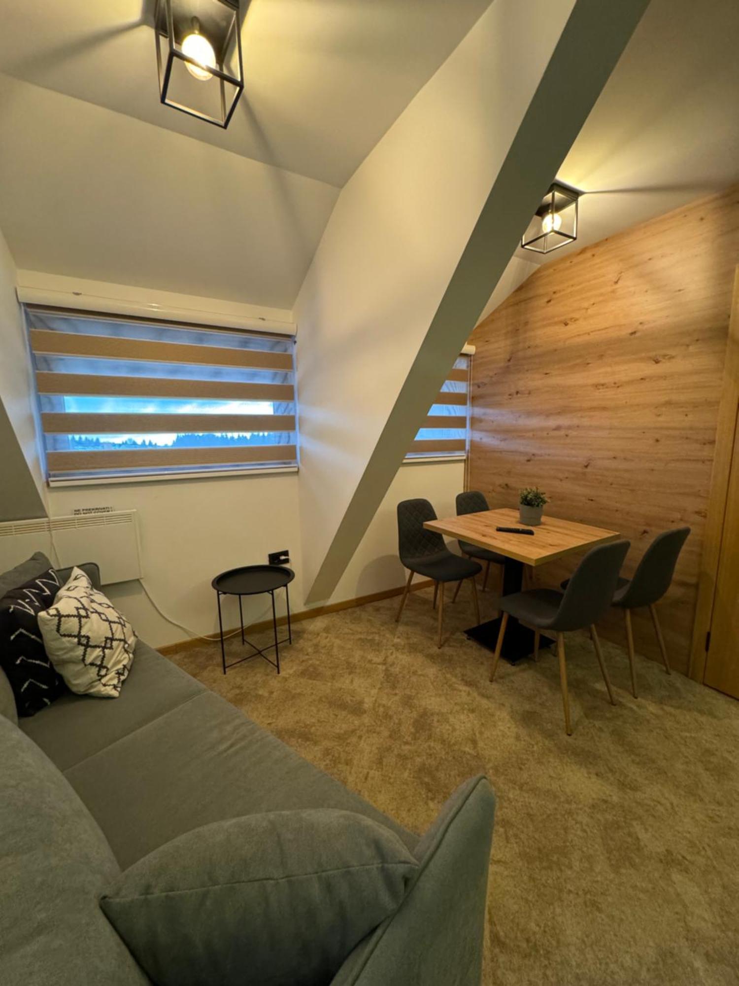 Apartments Suncani Vrhovi コパオニク エクステリア 写真