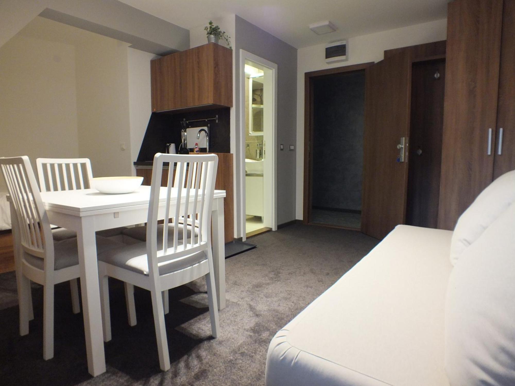 Apartments Suncani Vrhovi コパオニク エクステリア 写真
