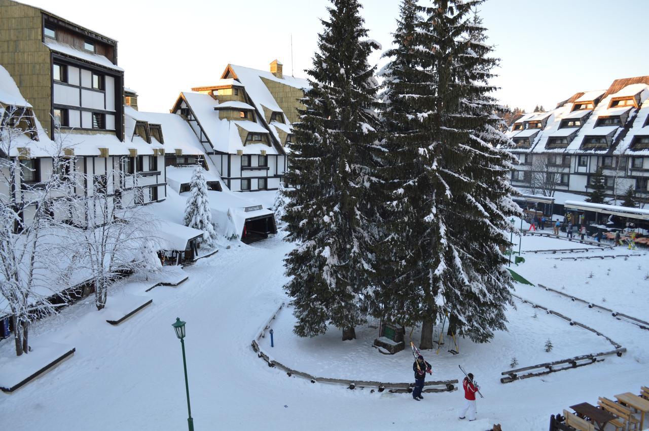 Apartments Suncani Vrhovi コパオニク エクステリア 写真